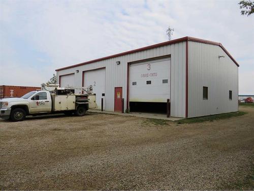 4554 45 Ave., Lacombe, AB 