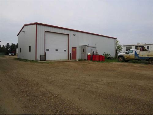 4554 45 Ave., Lacombe, AB 