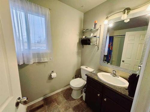 6409A Enevold Drive, Camrose, AB - Indoor Photo Showing Bathroom