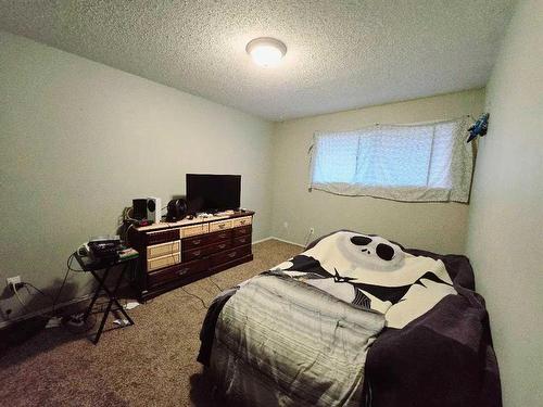 6409A Enevold Drive, Camrose, AB - Indoor Photo Showing Bedroom