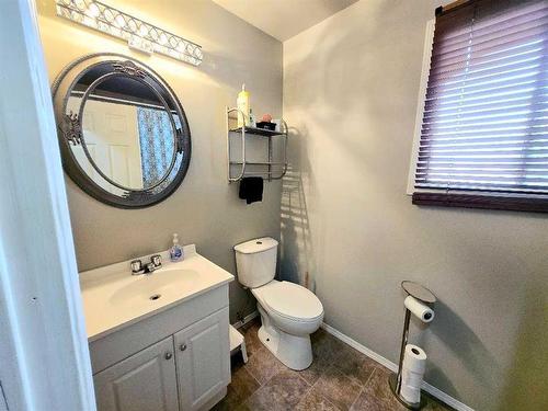 6409B Enevold Drive, Camrose, AB - Indoor Photo Showing Bathroom