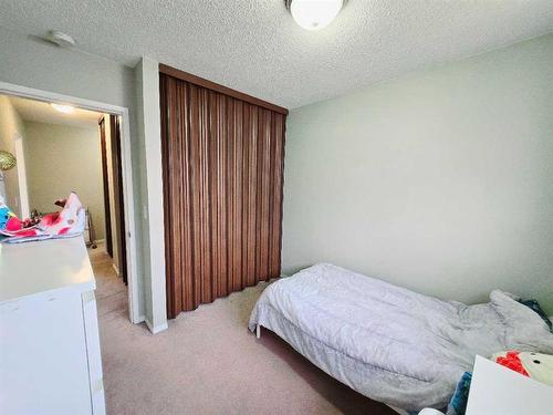 6409B Enevold Drive, Camrose, AB - Indoor Photo Showing Bedroom