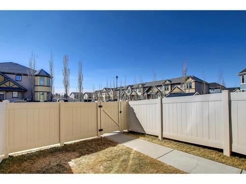 2203-30 Carleton Avenue West, Red Deer, AB - Outdoor