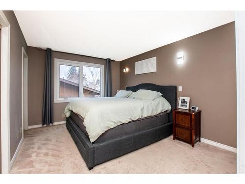 13 Crawford Street, Red Deer, AB - Indoor Photo Showing Bedroom