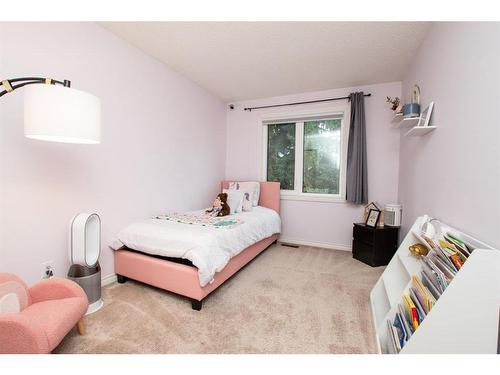 13 Crawford Street, Red Deer, AB - Indoor Photo Showing Bedroom