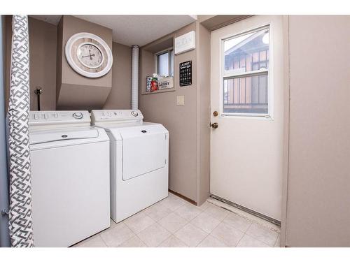 13 Crawford Street, Red Deer, AB - Indoor Photo Showing Laundry Room