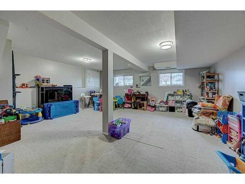 49 Old Boomer Road, Sylvan Lake, AB - Indoor