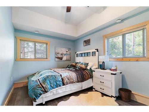 125-25173 Township Road 364, Rural Red Deer County, AB - Indoor Photo Showing Bedroom