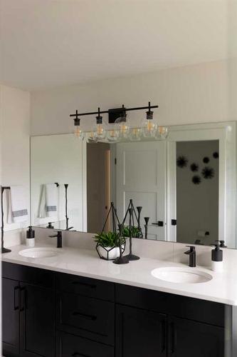 132 Meadow Ponds Drive, Rural Clearwater County, AB - Indoor Photo Showing Bathroom