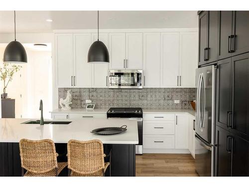 132 Meadow Ponds Drive, Rural Clearwater County, AB - Indoor Photo Showing Kitchen With Upgraded Kitchen