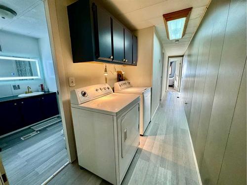 5731 59 Avenue Avenue, Rocky Mountain House, AB - Indoor Photo Showing Laundry Room