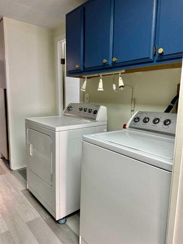 5731 59 Avenue Avenue, Rocky Mountain House, AB - Indoor Photo Showing Laundry Room