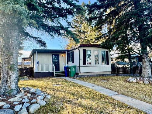 5731 59 Avenue Avenue, Rocky Mountain House, AB - Outdoor With Deck Patio Veranda