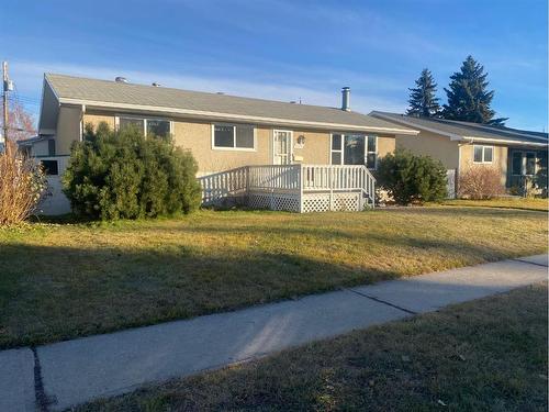 5221 East Ave, Blackfalds, AB - Outdoor With Deck Patio Veranda