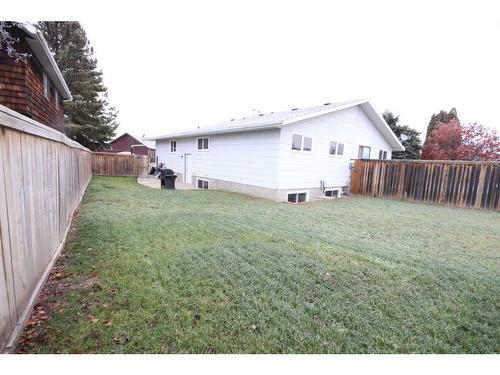 1617 4 Avenue, Wainwright, AB - Outdoor