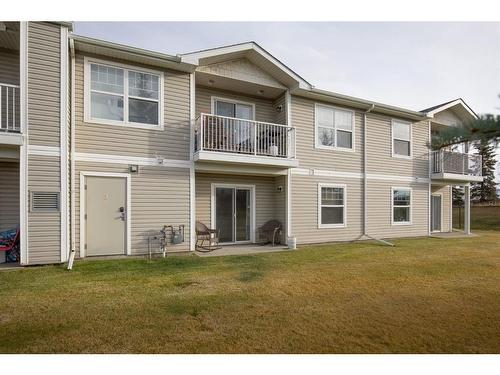 4-20 Jacobs Close, Red Deer, AB - Outdoor