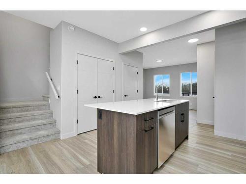 120 Gray Close, Sylvan Lake, AB - Indoor Photo Showing Kitchen