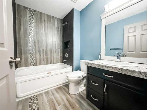 4108 65A Street, Stettler, AB - Indoor Photo Showing Bathroom