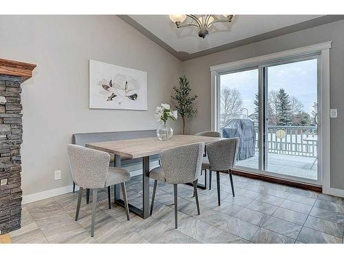 34 Fieldstone Way, Sylvan Lake, AB - Indoor Photo Showing Dining Room