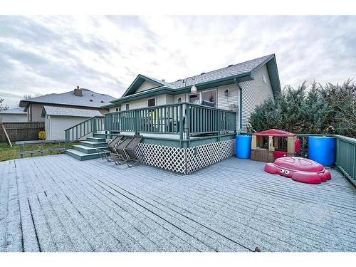 34 Fieldstone Way, Sylvan Lake, AB - Outdoor With Deck Patio Veranda With Exterior