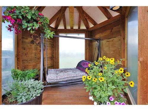 45040 Twp Rd 421A, Rural Ponoka County, AB - Indoor Photo Showing Bedroom