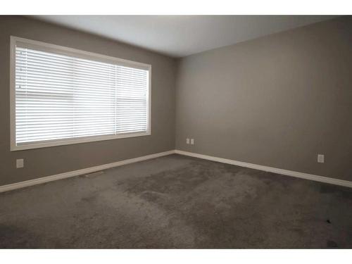 15 Hampton Crescent, Sylvan Lake, AB - Indoor Photo Showing Other Room