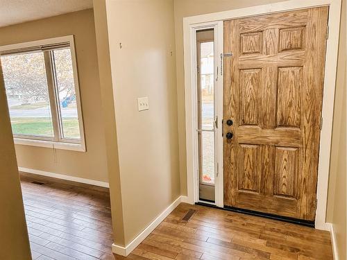 5411 51 Avenue, Rocky Mountain House, AB - Indoor Photo Showing Other Room