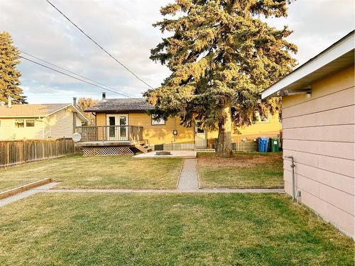 5411 51 Avenue, Rocky Mountain House, AB - Outdoor With Deck Patio Veranda