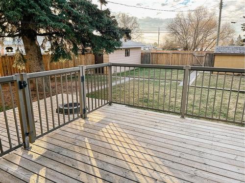 5411 51 Avenue, Rocky Mountain House, AB - Outdoor