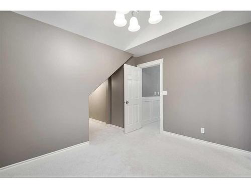 6 Atter Close, Red Deer, AB 