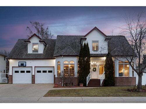 6 Atter Close, Red Deer, AB 