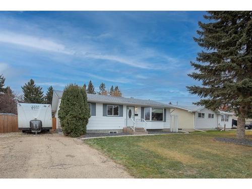 5 Watson Street, Red Deer, AB 