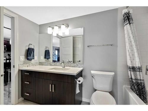 2206-10 Market Boulevard, Airdrie, AB - Indoor Photo Showing Bathroom