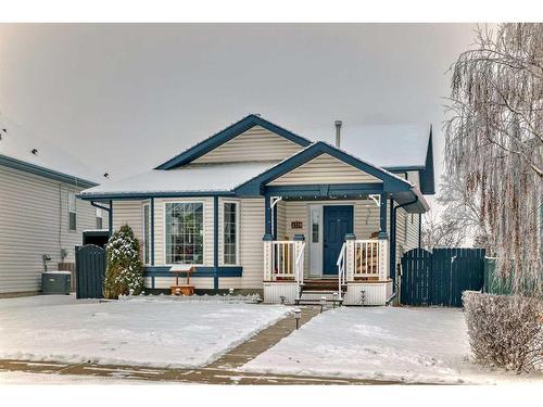 4319 55 Avenue Crescent, Innisfail, AB - Outdoor