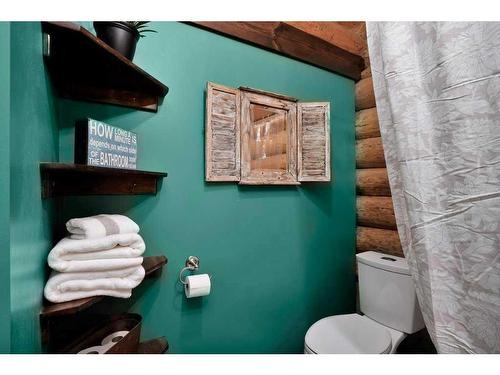 433008 Rr#25, Rural Ponoka County, AB - Indoor Photo Showing Bathroom