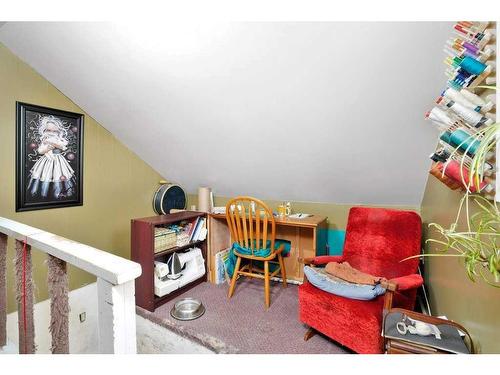 5039 46 Street North, Innisfail, AB - Indoor Photo Showing Other Room