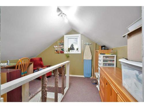 5039 46 Street North, Innisfail, AB - Indoor Photo Showing Other Room