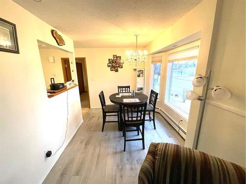 A-4821 54 Street, Camrose, AB - Indoor Photo Showing Dining Room