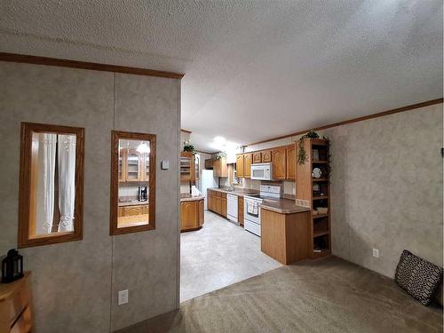 B11-5500 Womacks Road, Blackfalds, AB 