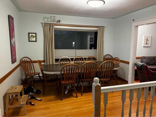 5050 56 Street, Lacombe, AB - Indoor Photo Showing Dining Room