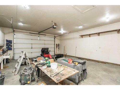 72 Hathaway Lane, Lacombe, AB - Indoor Photo Showing Garage