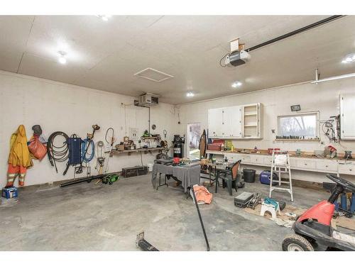 72 Hathaway Lane, Lacombe, AB - Indoor Photo Showing Garage