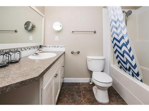 16 Duval Close, Red Deer, AB - Indoor Photo Showing Bathroom