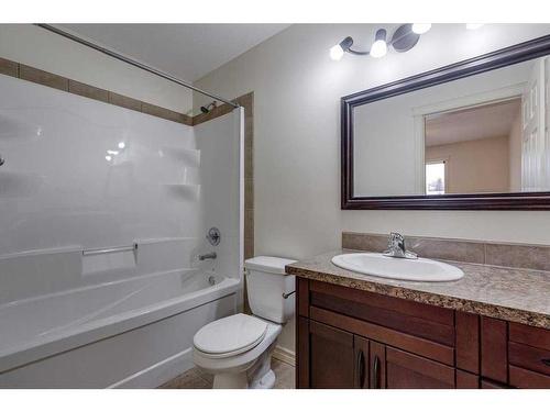 2-5511 54 Street, Ponoka, AB - Indoor Photo Showing Bathroom