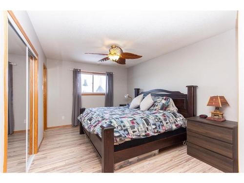 36 Kirby Street, Red Deer, AB - Indoor Photo Showing Bedroom