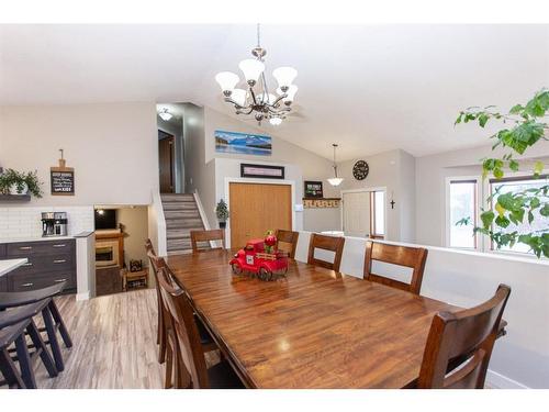 36 Kirby Street, Red Deer, AB - Indoor Photo Showing Dining Room