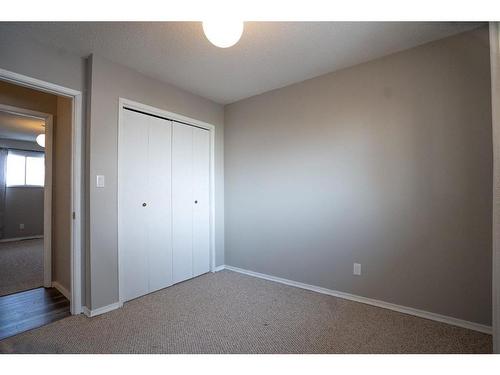 6103 50A, Stettler, AB - Indoor Photo Showing Other Room