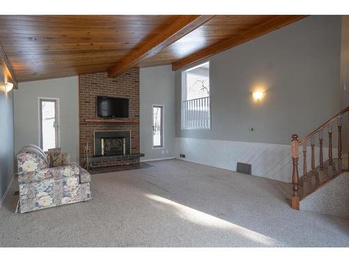 6103 50A, Stettler, AB - Indoor With Fireplace