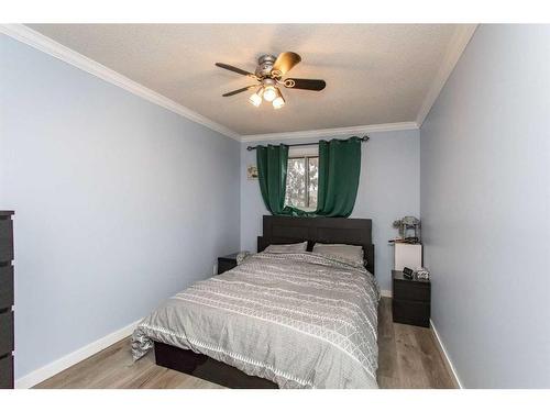 46 Mcblane Close, Red Deer, AB - Indoor Photo Showing Bedroom