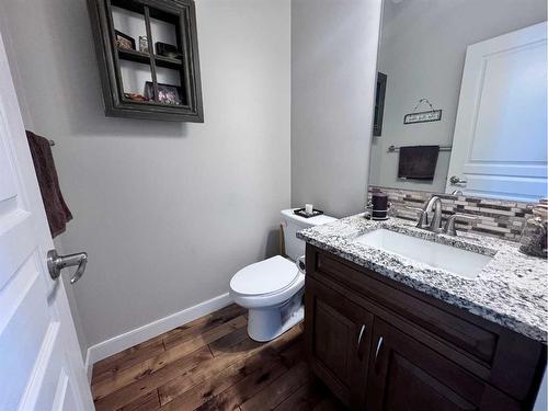 37 Drake Landing Ridge, Okotoks, AB - Indoor Photo Showing Bathroom